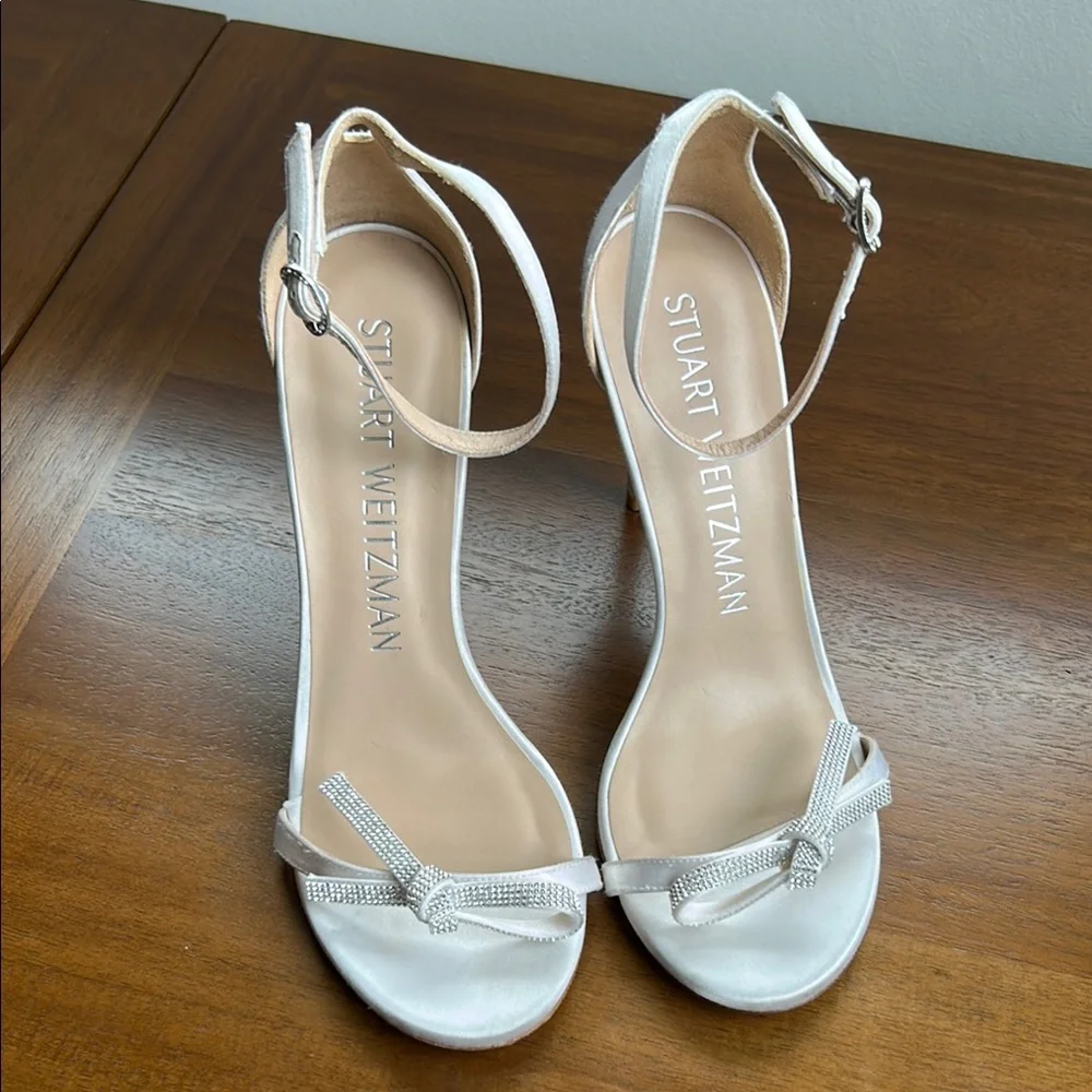 Stuart Weitzman Satin Bow Crystal Heels โ Elegant Bridal/Evening Sandals sz 8 - Picture 1 of 12